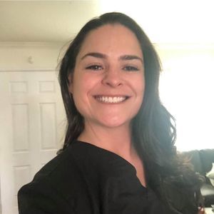 Meet your Posher, Alisha